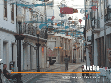 As ruas de Aveiro Decoradas com redes de Pesca