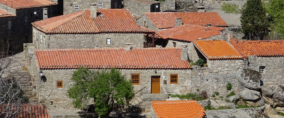 Aldeia histórica de Sortelha em Portugal